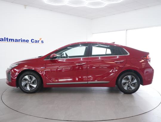 Hyundai IONIQ Photo a927a0fc-9fd1-4f50-b90b-9300eaacf0f1.jpg