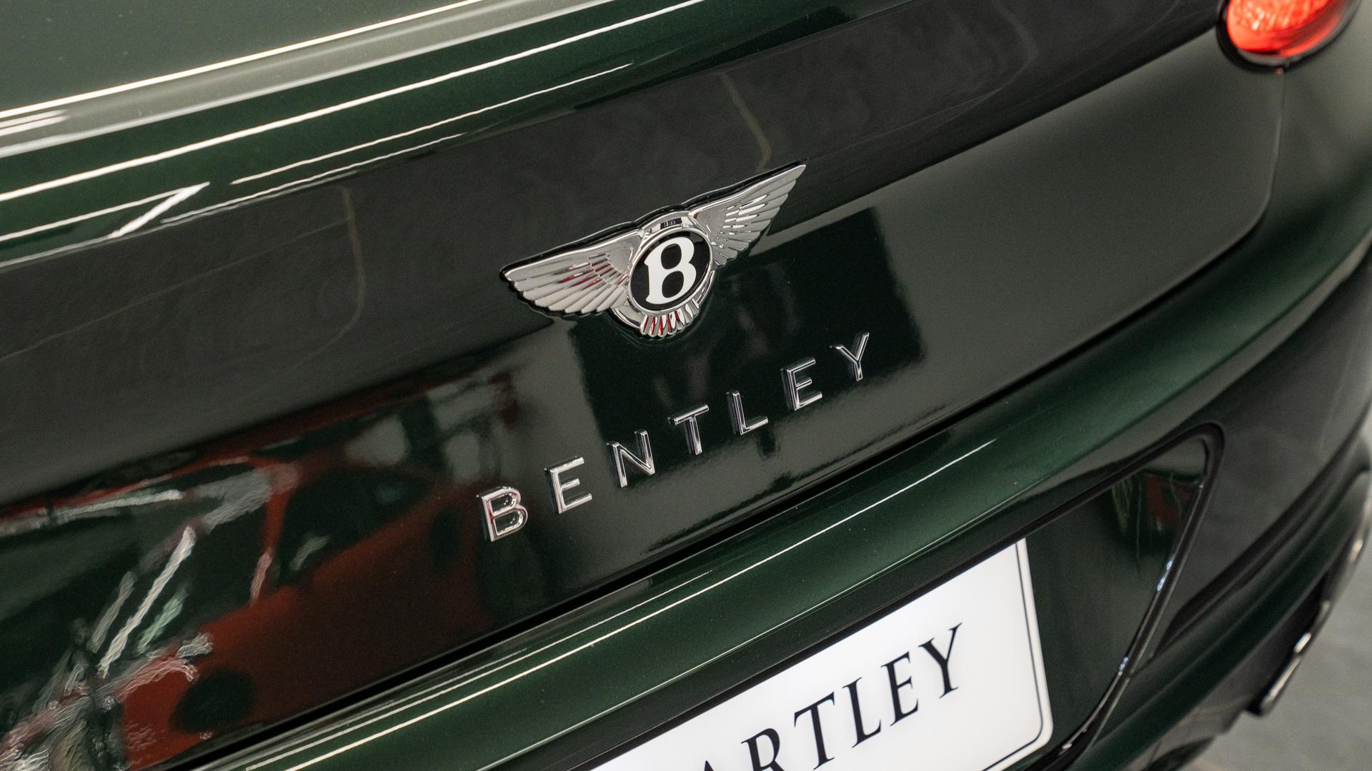 Bentley Continental GTC Photo a93fb843-d5a0-43d9-b981-2cd5a6ca7430.jpg