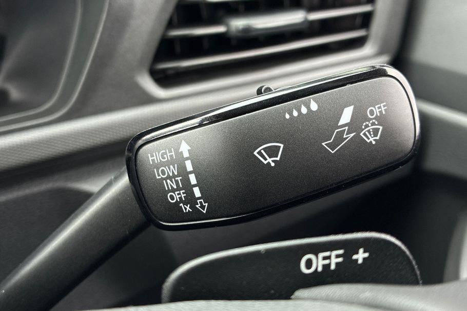 Used Ford CONNECT CONNECTTREND19 23