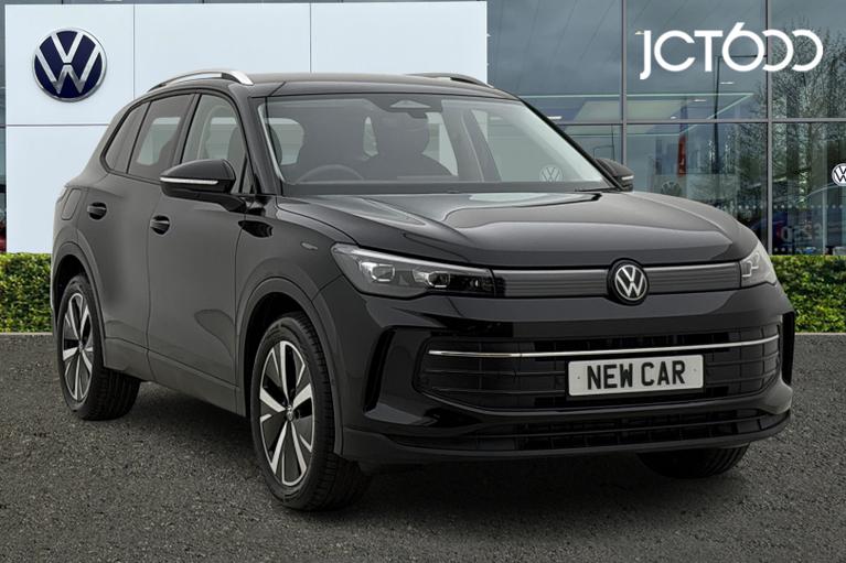 Used 2026 VOLKSWAGEN Tiguan Tiguan Match 1.5 eTSI 150 PS 7 Grenadilla Black Metallic at JCT600