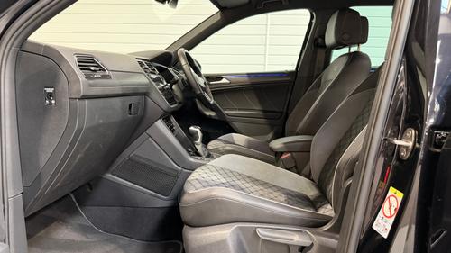 Volkswagen Tiguan Photo a94f09e0-d365-4260-aa46-04dfd060ffe5.jpeg