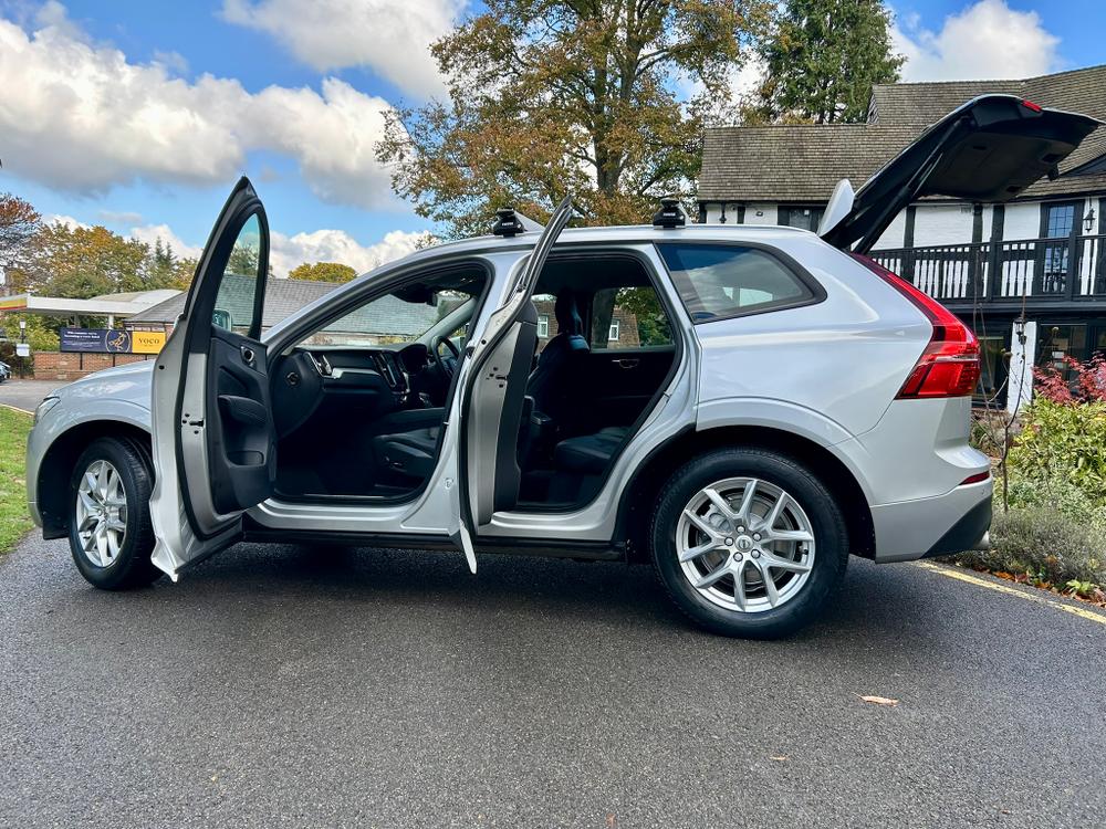 Used Volvo XC60 GY18DBO 30