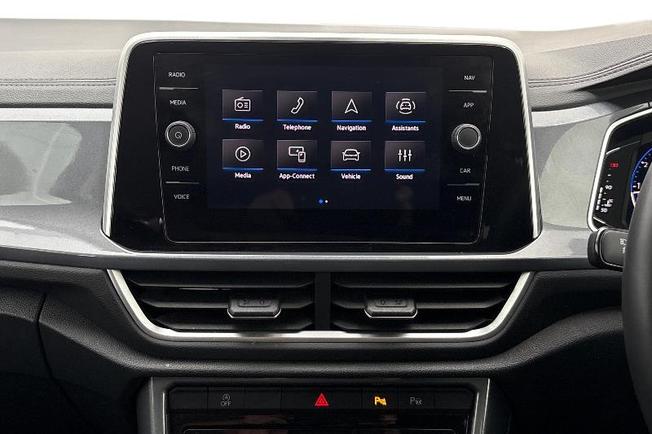VOLKSWAGEN T-Roc Photo 12