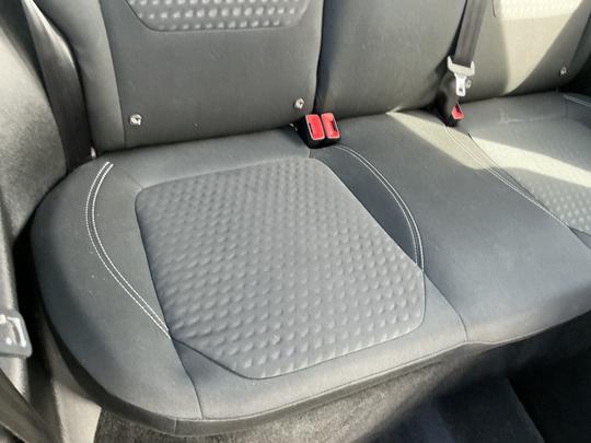 Ford Fiesta Photo 28