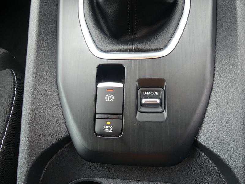 Nissan Qashqai Photo a968a10e-2f63-43dc-a97e-7c123d816105.jpg