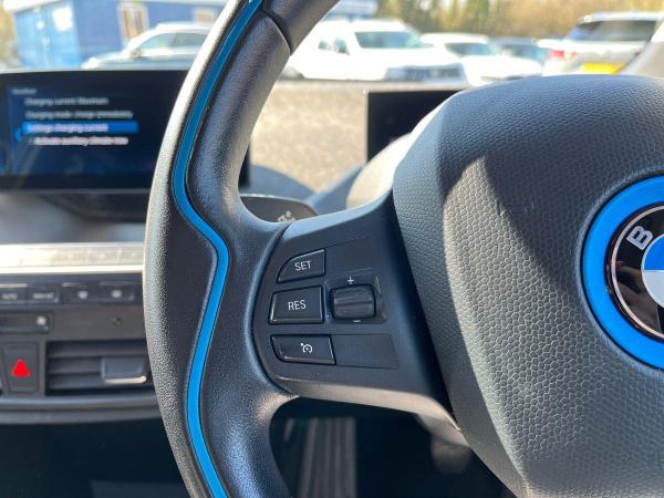 BMW i3 Photo a96e9e81-3028-4c59-8640-33bc0152c950.jpg