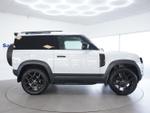 Land Rover Defender 90 Photo 3