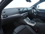 BMW i4 Photo 8