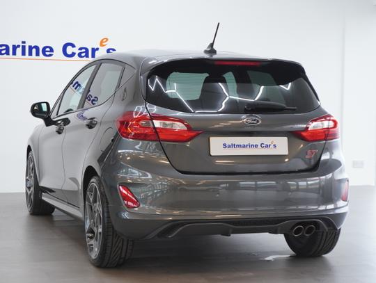 Ford Fiesta Photo a9914435-2b89-4033-b5db-a75507328b8d.jpg