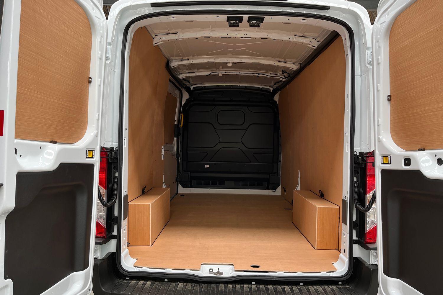 Ford TRANSIT Photo 4