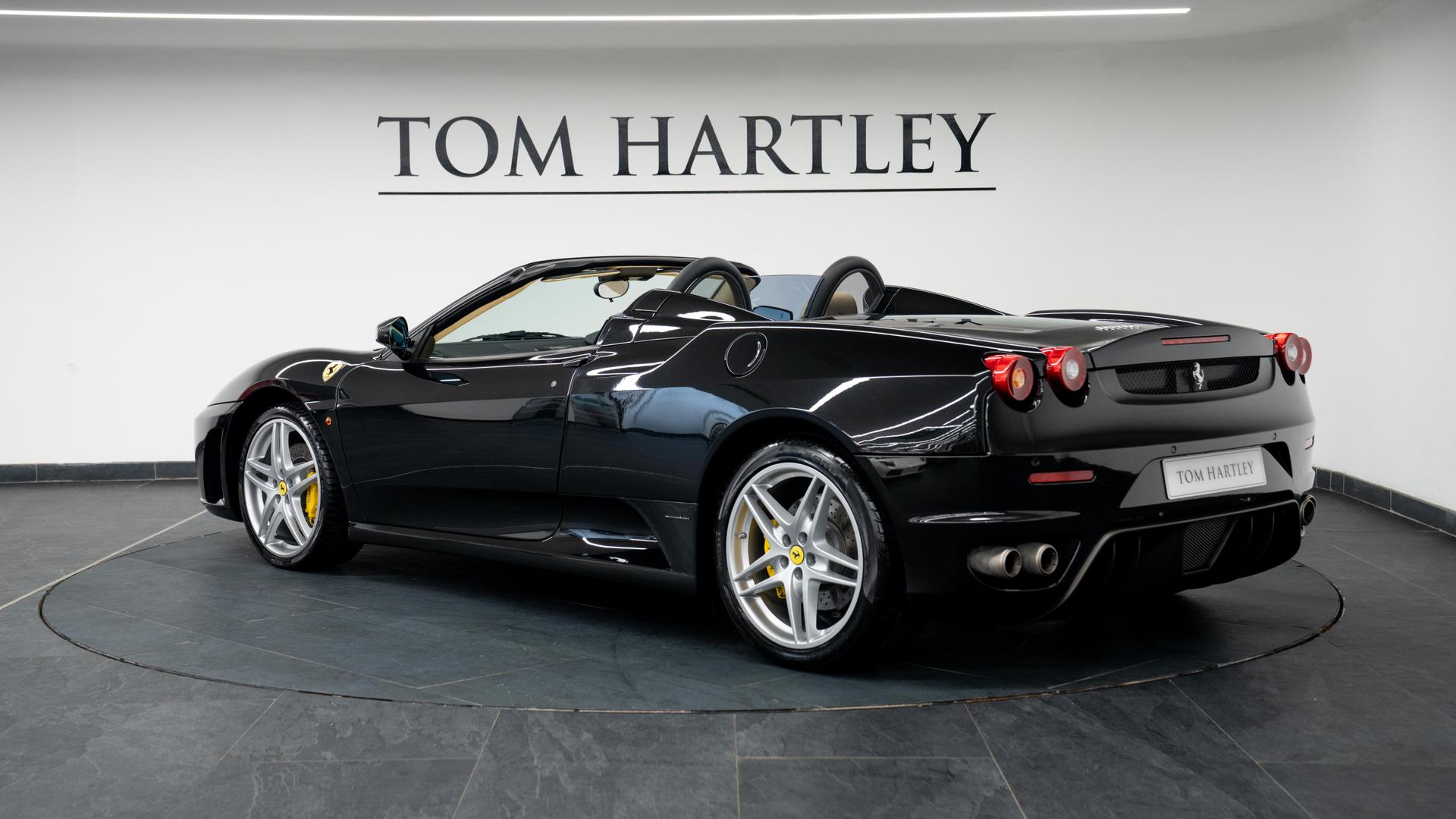 Ferrari F430 Photo a9a0ab80-634a-4613-8071-748c3e255357.jpg