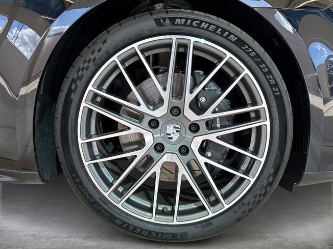 PORSCHE Panamera Photo 67