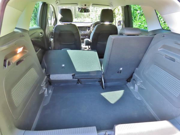 Used Vauxhall Crossland NV70SYW 14