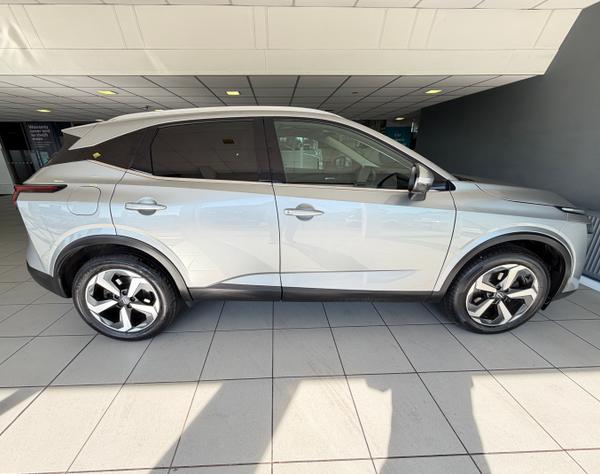 Used Nissan Qashqai YE23OCD 4