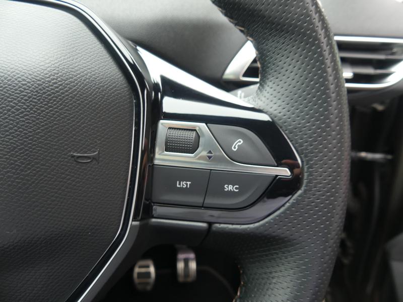 Peugeot 5008 Photo a9d7bc64-16cd-4445-a2c9-c97d75bf4e8d.jpg