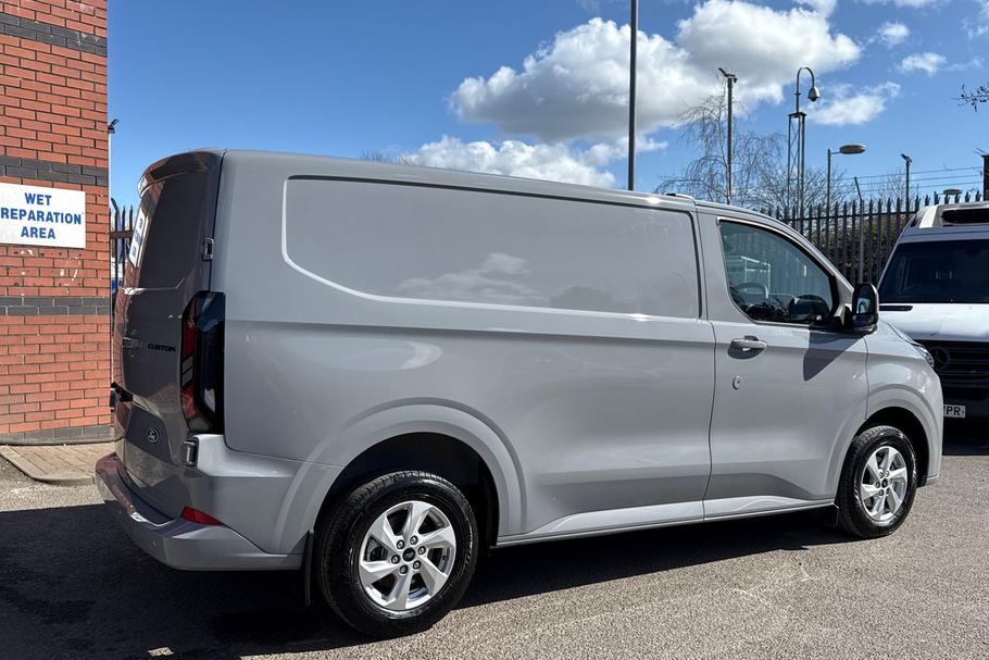 Used Ford CUSTOM CUSTOMPHEV17 8