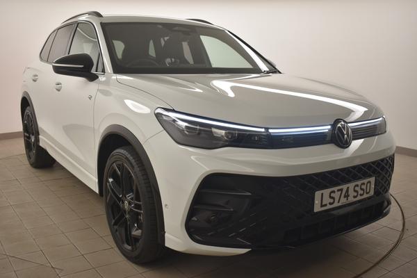 Used 2024 Volkswagen TIGUAN 1.5 TSI 272 eHybrid R-Line 5dr DSG White at SERE Motors
