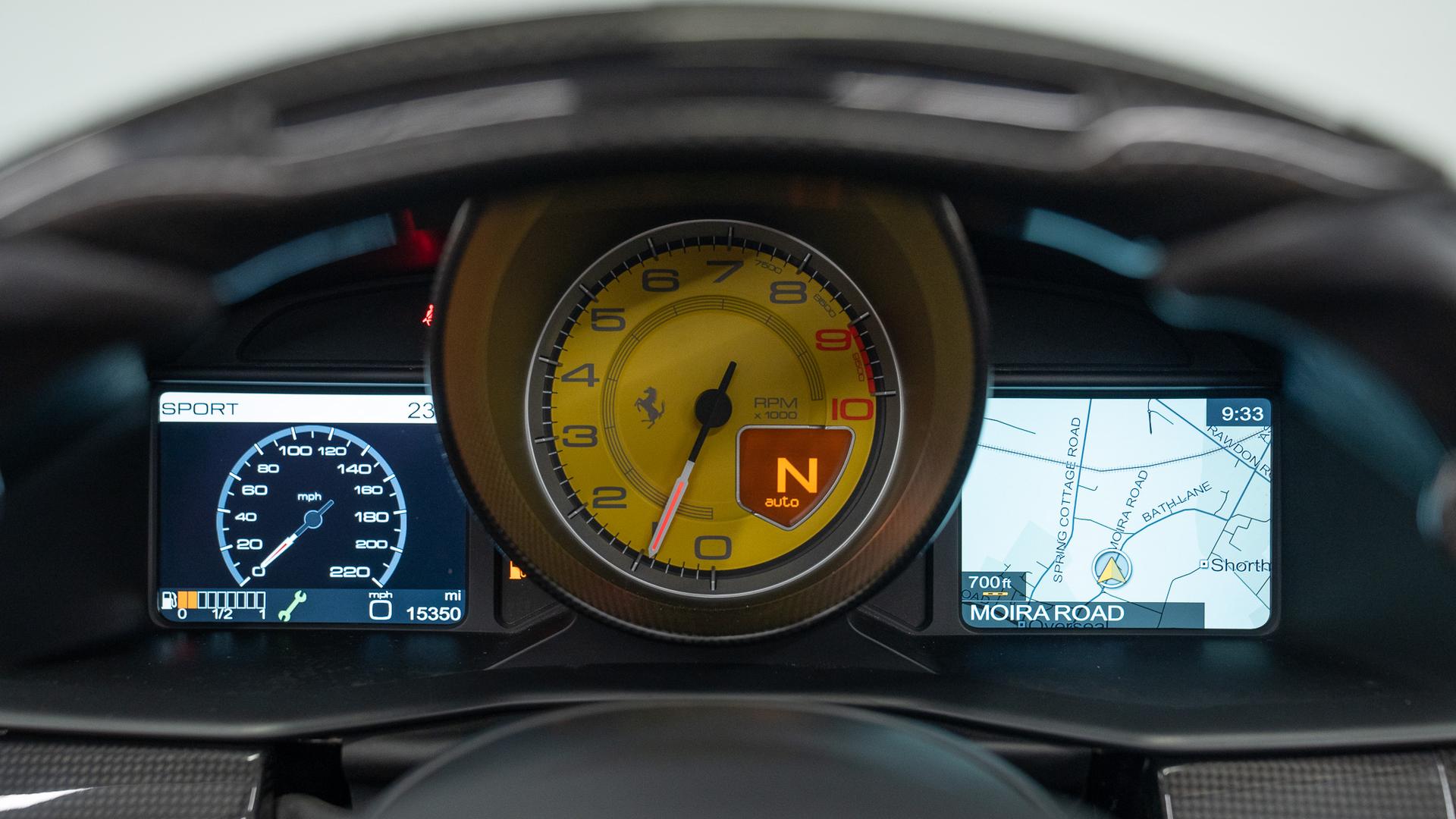 Ferrari 458 Photo a9f607f8-d8de-4df6-b21b-5961ac9b1261.jpg