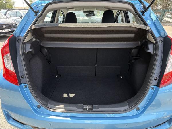 Honda Jazz Photo 19