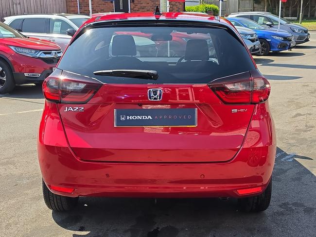Honda Jazz Photo aa0e5b57-6c47-4ad3-b8d8-fa63aeeaf34e.jpg