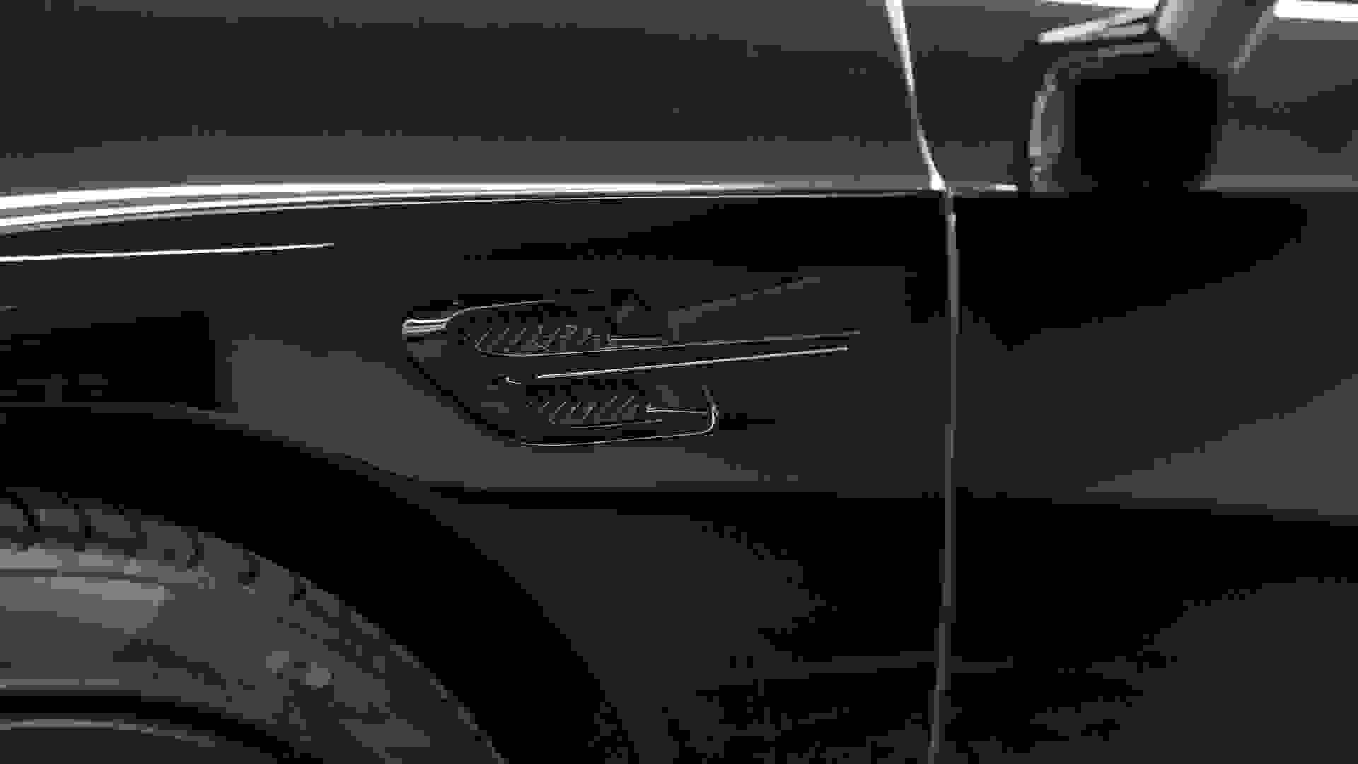 Bentley Continental GTC Photo aa145e07-c545-43e6-b040-228be1d3b83d.jpg