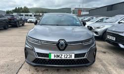 Renault MEGANE E-TECH Photo 2