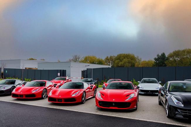 FERRARI Roma Photo 2