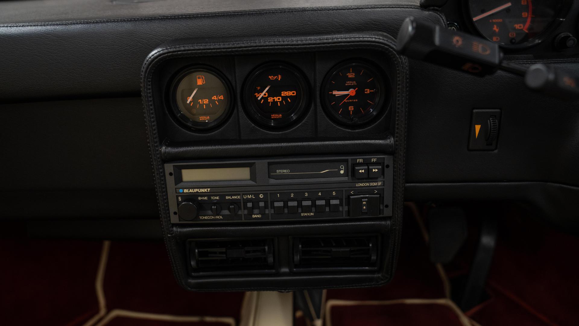 Ferrari 328 Photo aa3d6d9a-d755-4d80-aebc-da3158df47c0.jpg