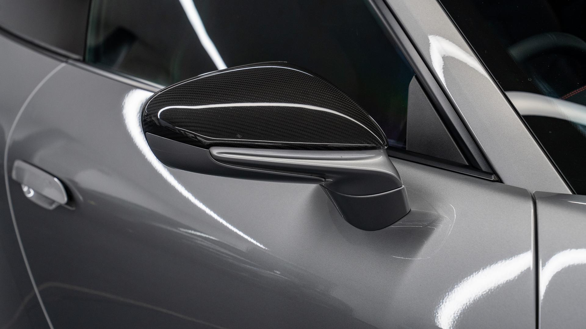 Porsche 911 Photo aa4eb5d7-a4f2-4229-a3b4-c7216262f5fe.jpg