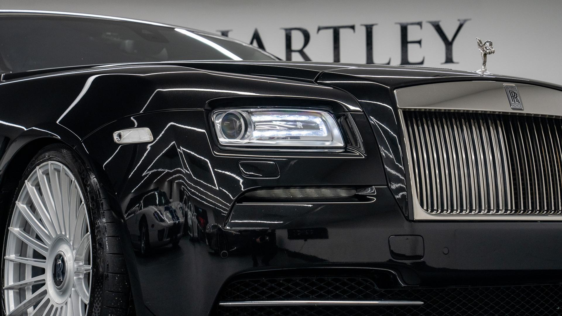 Rolls-Royce Wraith Photo aa574493-a22a-4d7e-96b3-245790b13755.jpg