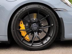 PORSCHE 911 Photo 4