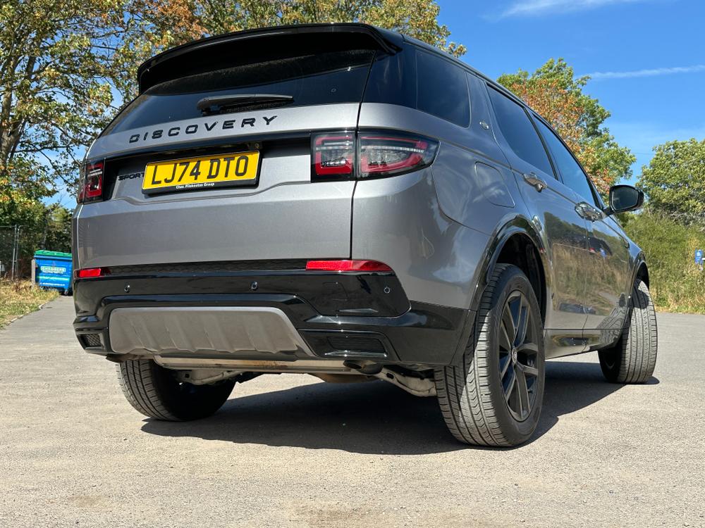 Used Land Rover Discovery Sport 1.5 P270e 12.17kWh Dynamic SE Auto 4WD LJ74DTO 8