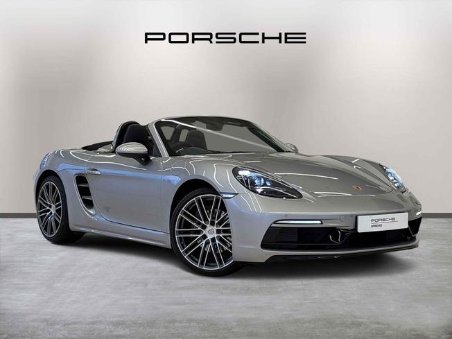 PORSCHE 718 Boxster Photo 2