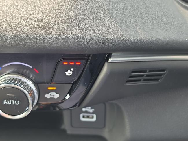 Honda HR-V Photo aa890023-bc54-42a2-9c2c-73b7d2552279.jpg
