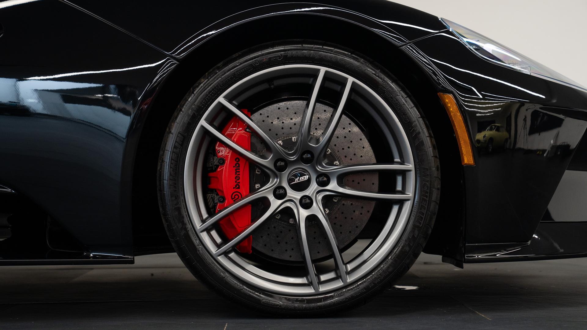 Ford GT Photo aa97c0e4-4667-4452-8cf6-b1b1cee0e826.jpg