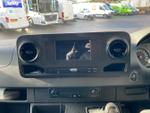 Mercedes-Benz Sprinter Photo 6