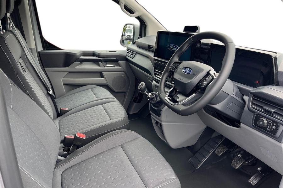 Ford TRANSIT CUSTOM Photo aaa0a7da-154a-4eca-bf07-8443e57d9268.jpg