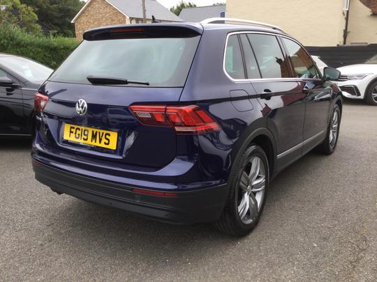 Volkswagen Tiguan Photo aaa20dc8-bd4d-4248-94b8-368560970bc0.jpg