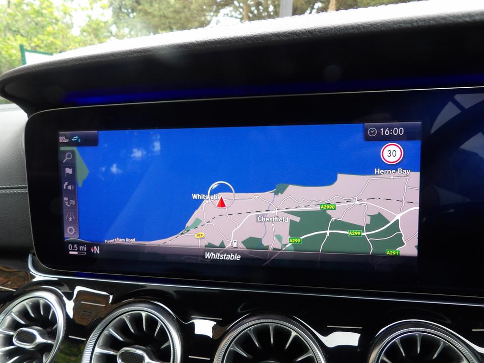 Used Mercedes-Benz E Class YP18VOM 28