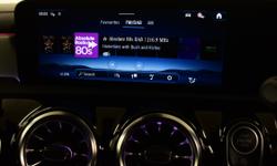 Mercedes-Benz CLA Photo 16