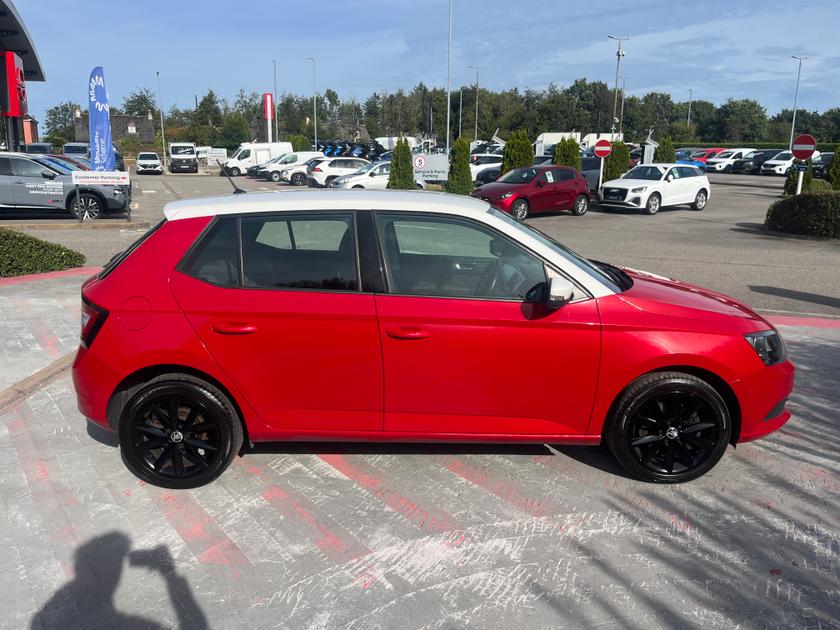 Skoda Fabia Photo aab1d9a4-9ee0-4e15-afc9-3ae73eb24995.jpg
