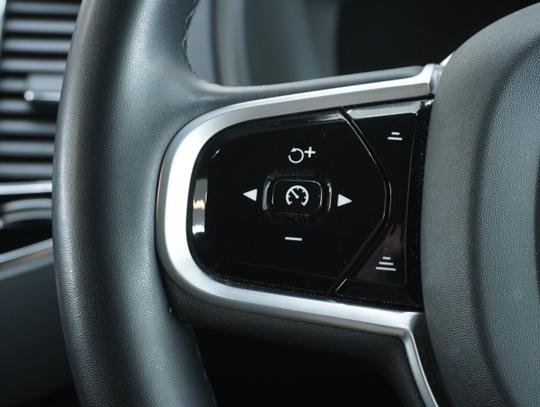Volvo XC90 Photo aab31575-3f66-4edd-915e-b06fef7cb74e.jpg
