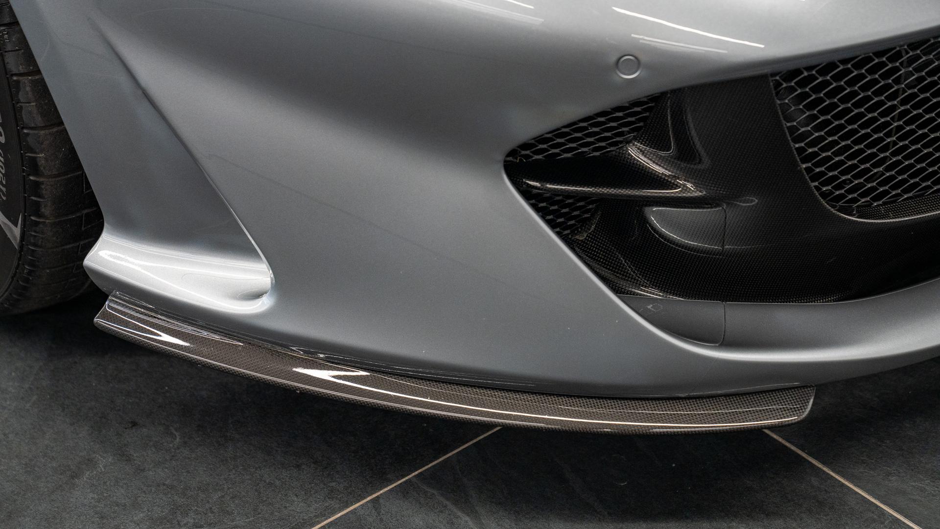 Ferrari 812 Photo aab44ee2-3380-4556-bfca-7a8a7c405fd7.jpg
