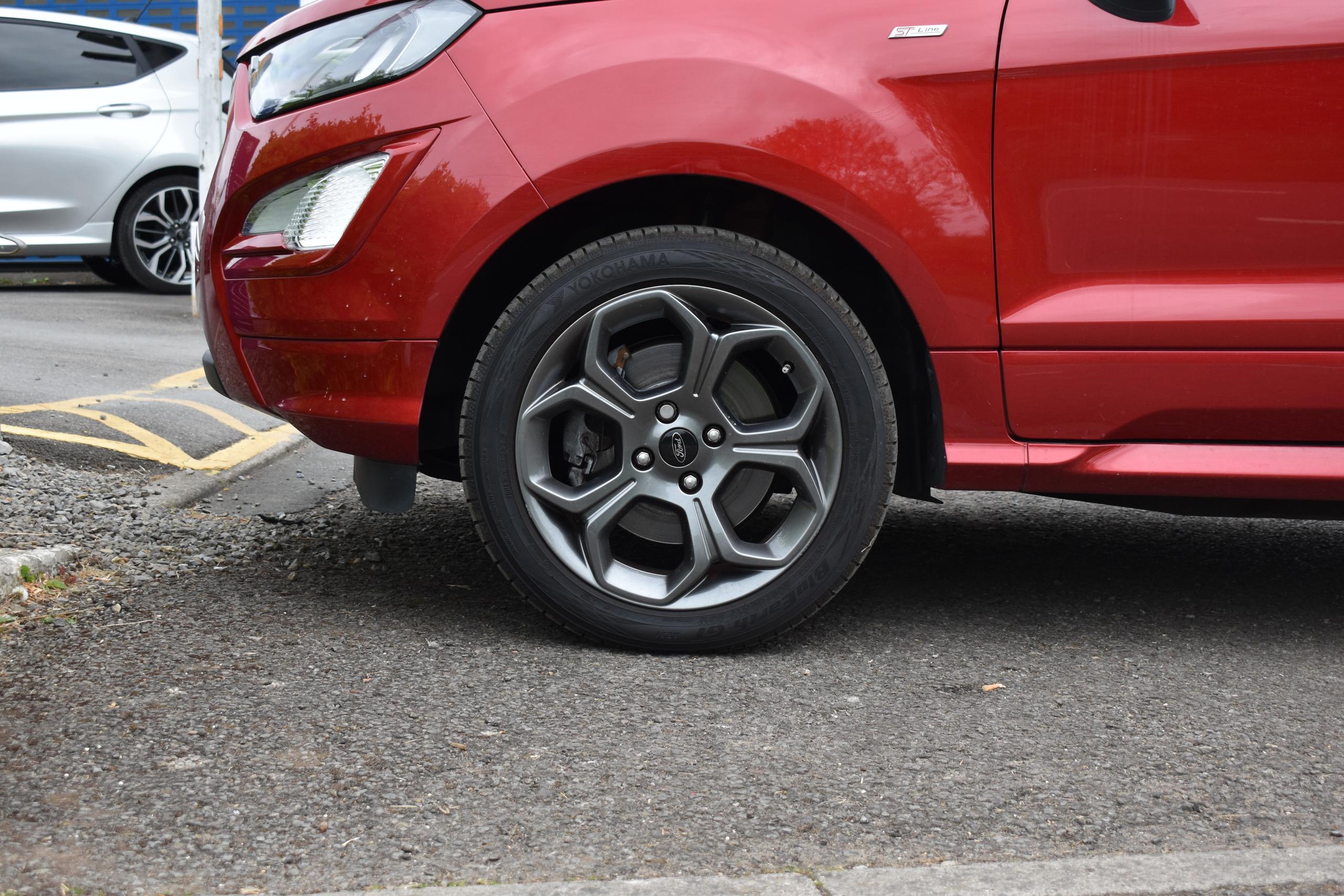 Used Ford ECOSPORT GL72AKY 19