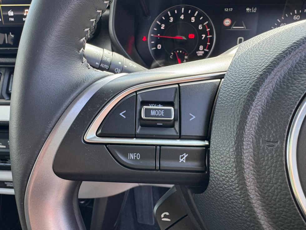 Suzuki Swift Photo ab1045f1-29e7-4bad-ad48-785b1911885e.JPEG