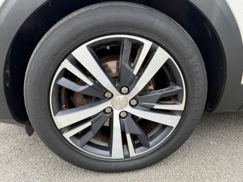 Peugeot 3008 Photo ab1f7d2e-88fe-464a-9a8e-93d69af4d534.jpeg
