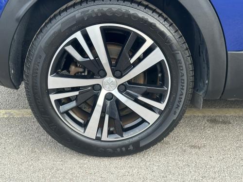 Peugeot 3008 Photo ab28cdbf-bb7f-40d7-bc26-f607bc0df093.jpeg