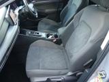 Volkswagen Golf Photo 25