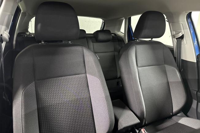 VOLKSWAGEN Polo Photo 25