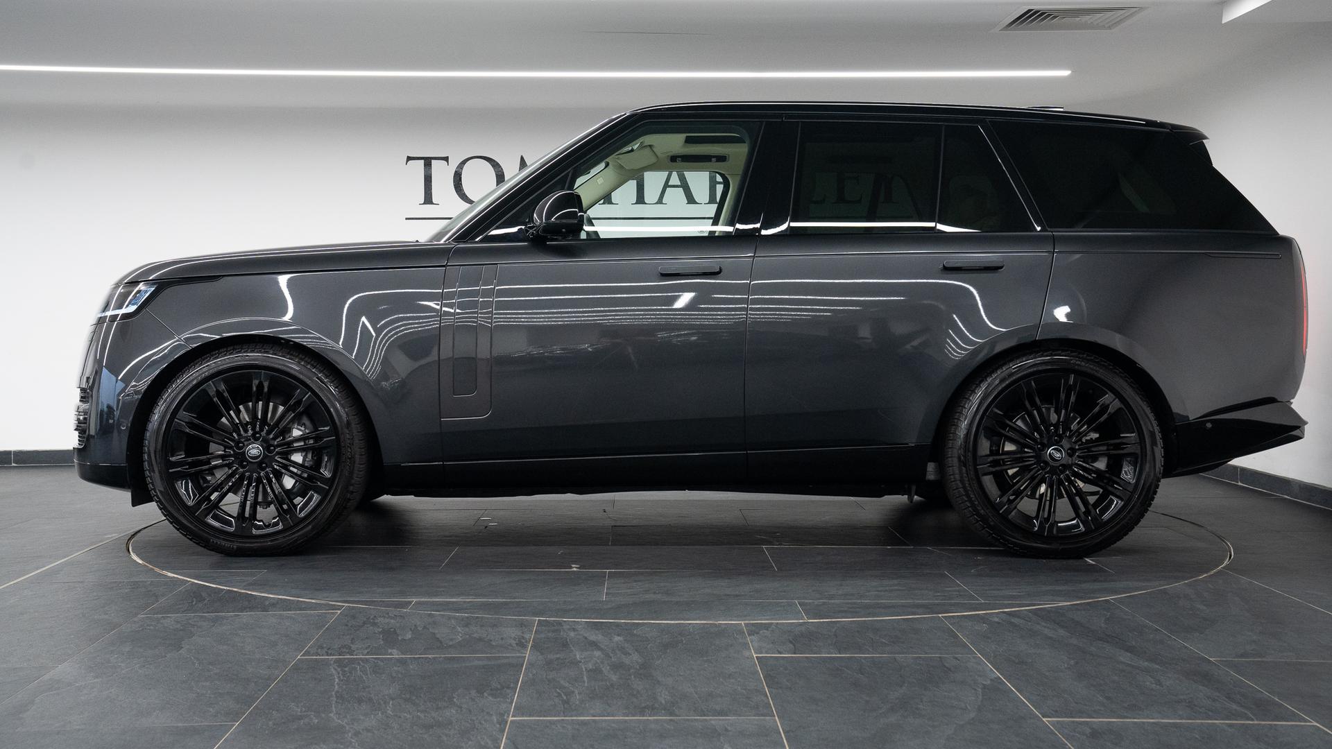 Land Rover RANGE ROVER Photo ab772ba6-9221-4bed-9b8c-a9c875f781d4.jpg